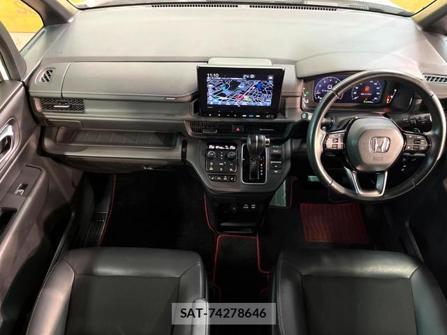 Honda e 2023-01 8727745-1