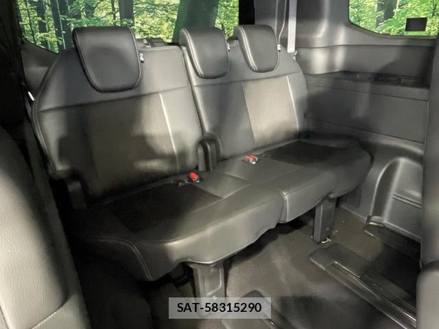 Honda e 2023-11 8727991-9