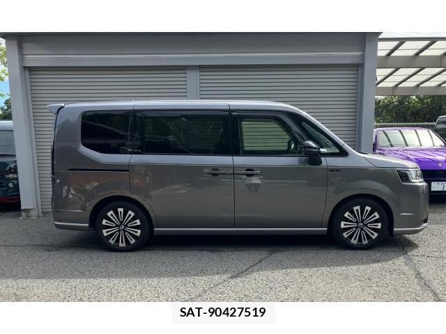 Honda e 2024-01 8728274-11