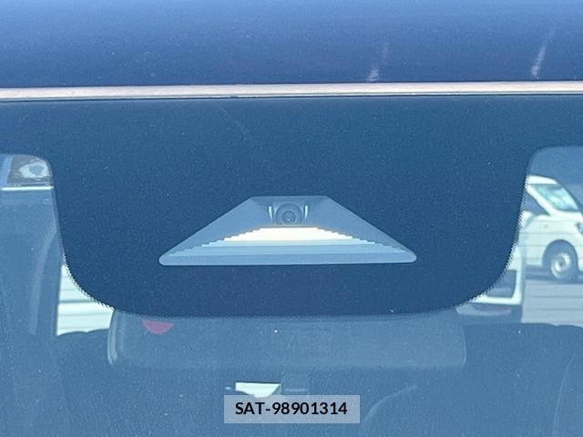 Honda e 2023-10 8728793-2