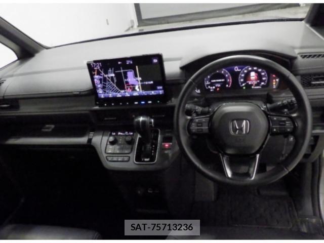 Honda e 2022-09 8729304-2
