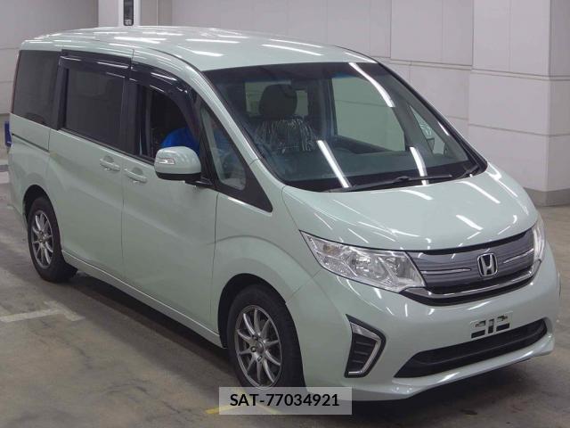 Honda e 2015-08 8729363-0