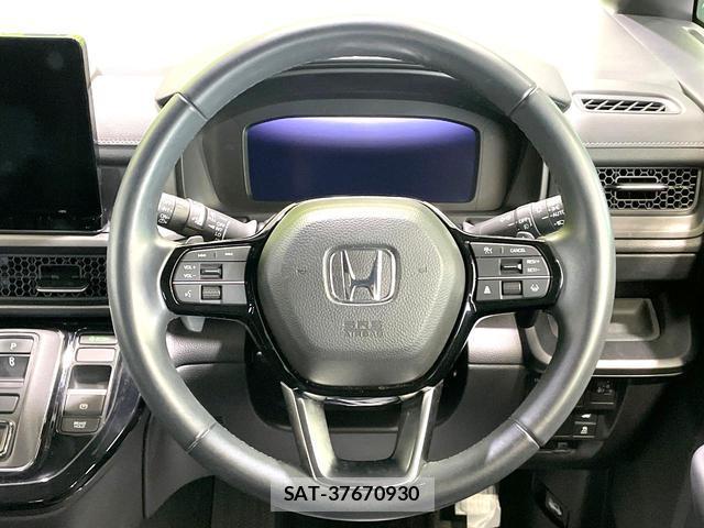 Honda e 2023-07 8729692-11