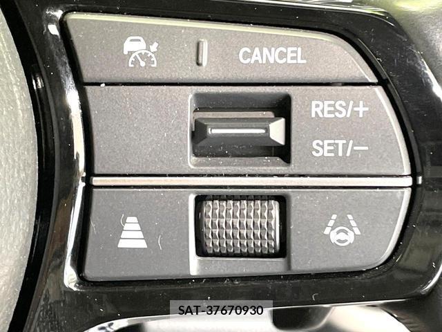 Honda e 2023-07 8729692-2