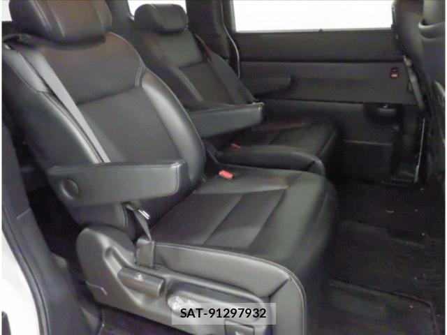 Honda e 2024-02 8729776-4