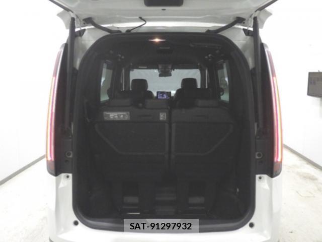 Honda e 2024-02 8729776-7