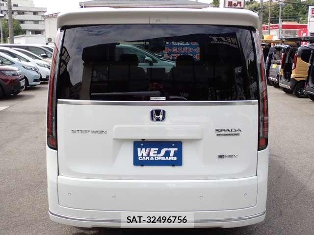 Honda e 2024-03 8730129-17