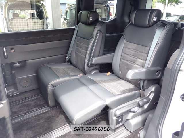 Honda e 2024-03 8730129-8