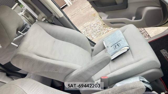 Honda e 2013-03 8730260-11