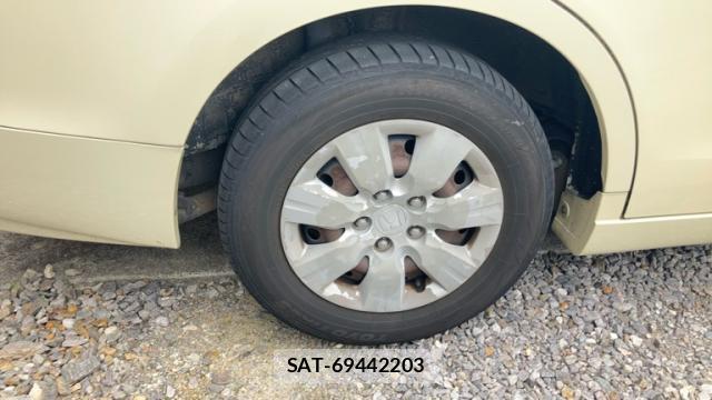 Honda e 2013-03 8730260-4