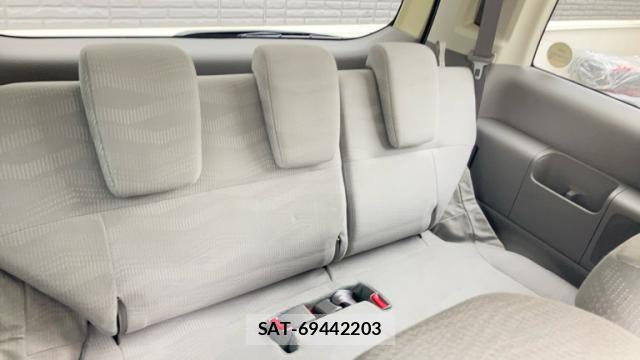 Honda e 2013-03 8730260-9