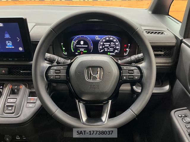 Honda e 2024-05 8730619-11