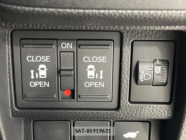 Honda e 2022-11 8730996-6