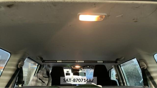 Toyota SUCCEED 2019-01 8729607-15