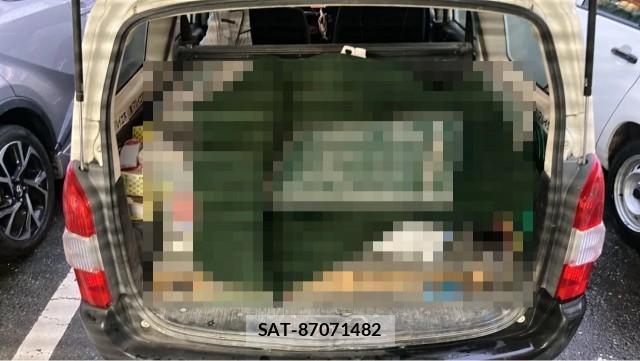 Toyota SUCCEED 2019-01 8729607-17