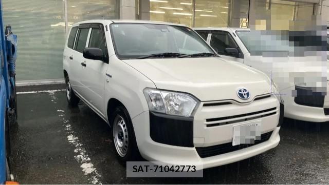 Toyota SUCCEED 2019-01 8729630-11