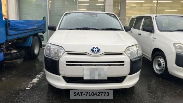 Toyota SUCCEED 2019-01 8729630-9
