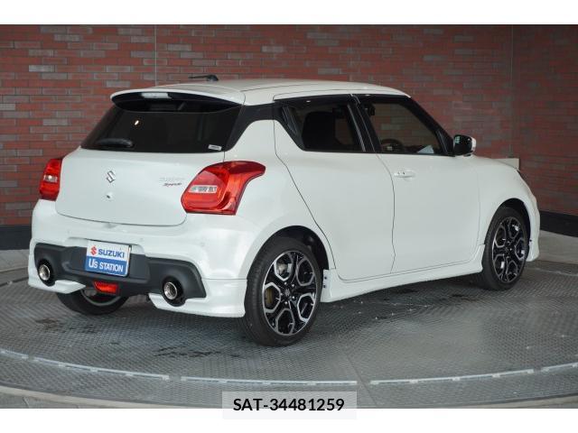 Suzuki SWIFT 2022-06 8726176-1