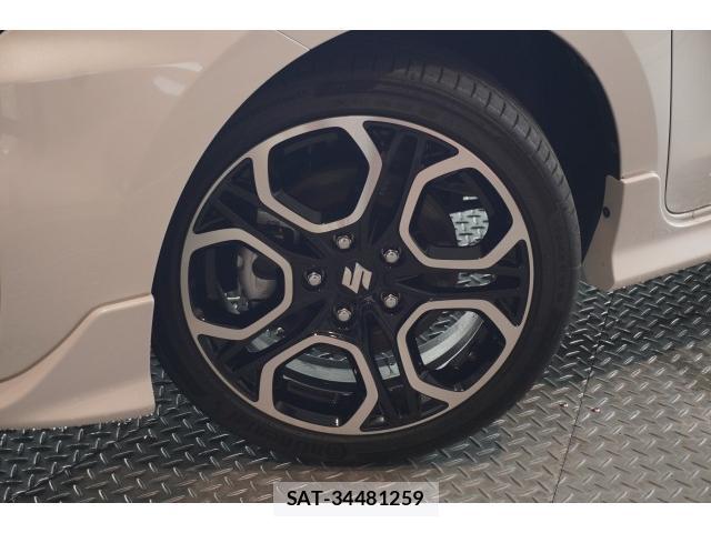 Suzuki SWIFT 2022-06 8726176-8