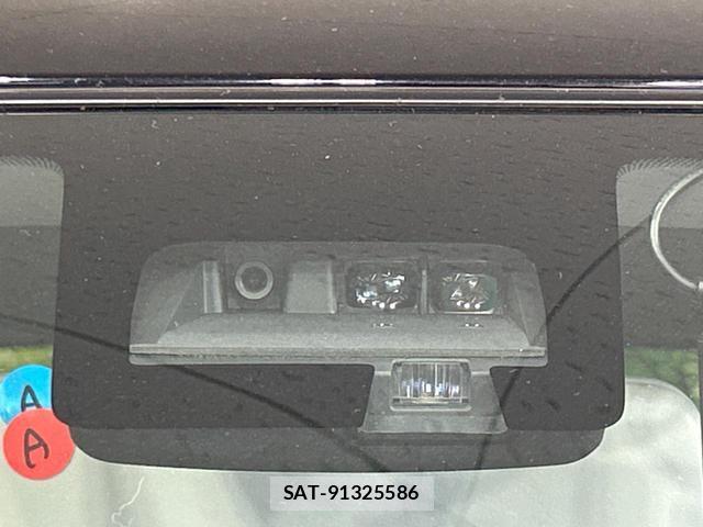Suzuki SWIFT 2024-10 8726687-4