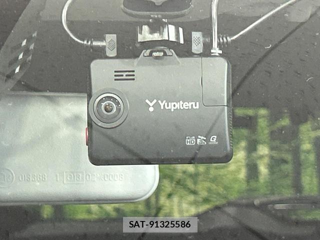 Suzuki SWIFT 2024-10 8726687-5