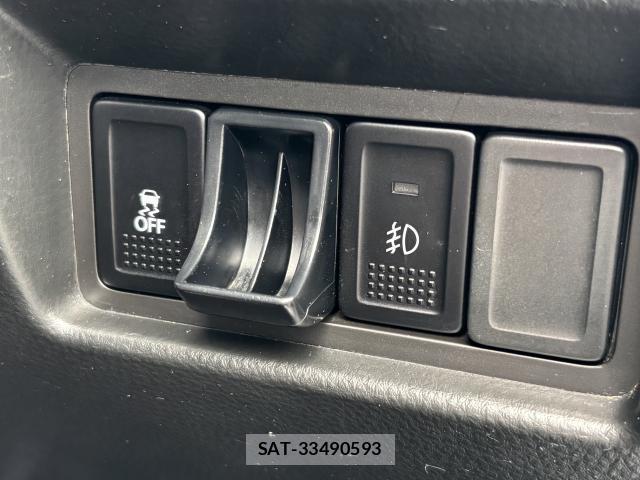 Suzuki SWIFT 2012-10 8727830-12