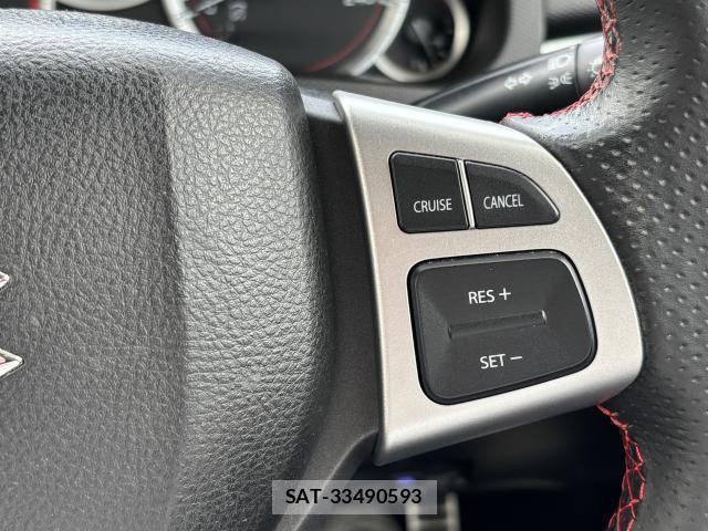 Suzuki SWIFT 2012-10 8727830-13