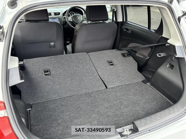 Suzuki SWIFT 2012-10 8727830-19