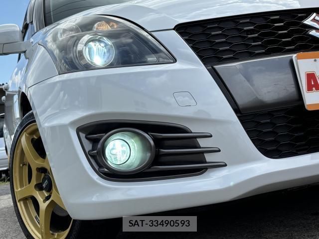 Suzuki SWIFT 2012-10 8727830-5