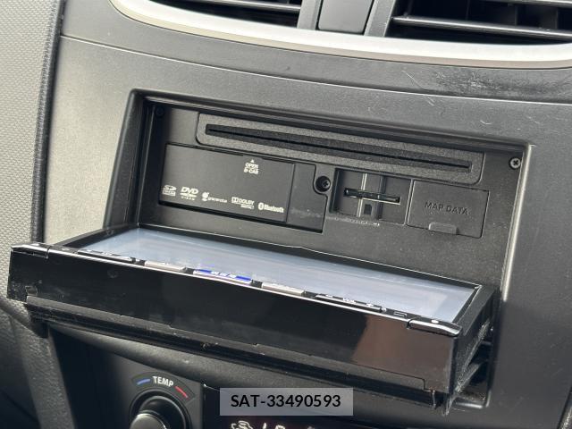 Suzuki SWIFT 2012-10 8727830-9