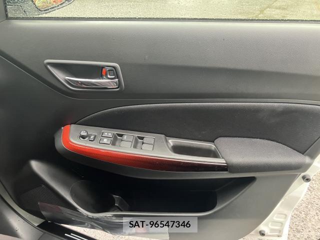 Suzuki SWIFT 2023-11 8728272-12