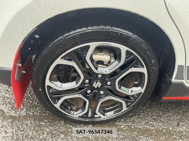 Suzuki SWIFT 2023-11 8728272-13