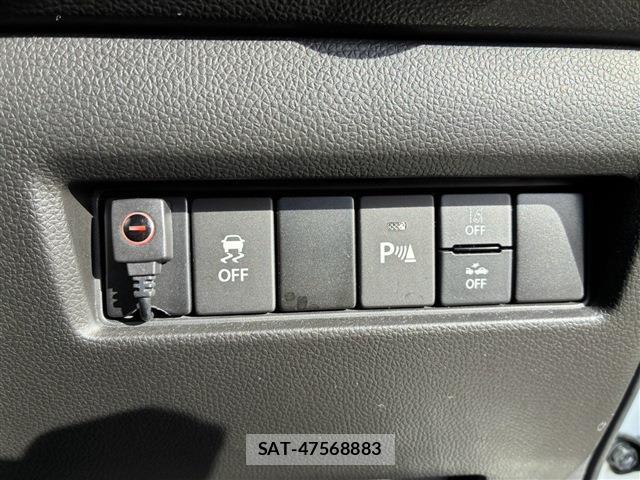 Suzuki SWIFT 2020-06 8728324-18