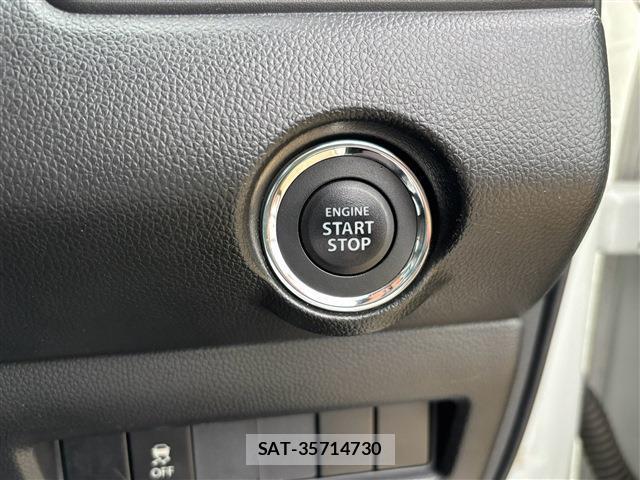 Suzuki SWIFT 2019-05 8728331-19