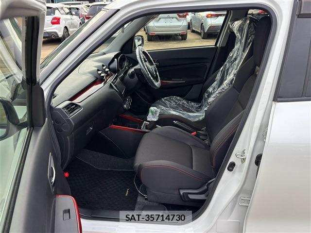 Suzuki SWIFT 2019-05 8728331-4