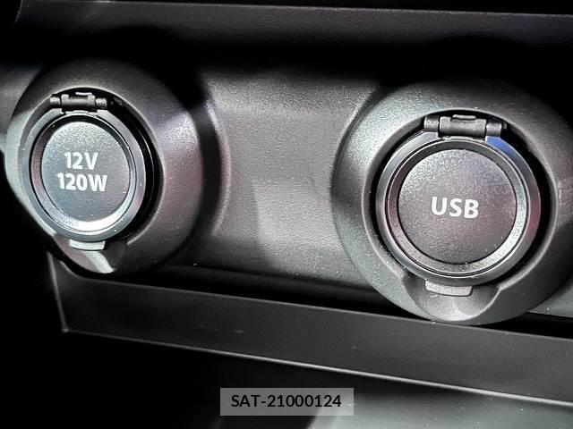 Suzuki SWIFT 2022-08 8730743-8