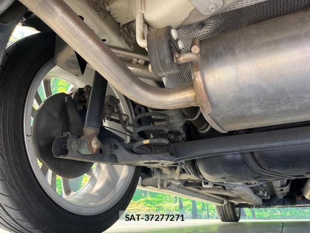 Suzuki SWIFT 2015-10 8730999-19