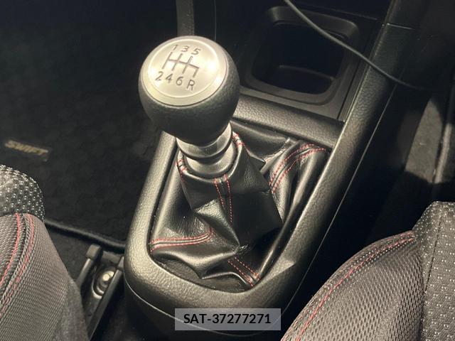 Suzuki SWIFT 2015-10 8730999-2