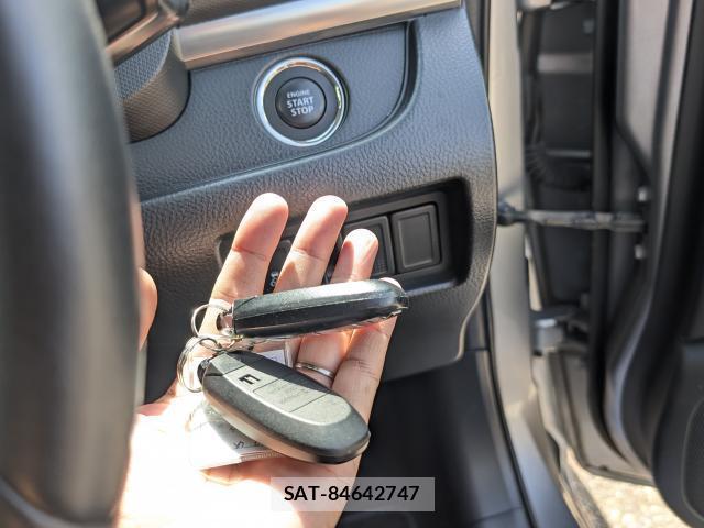 Suzuki SWIFT 2014-10 8731047-16