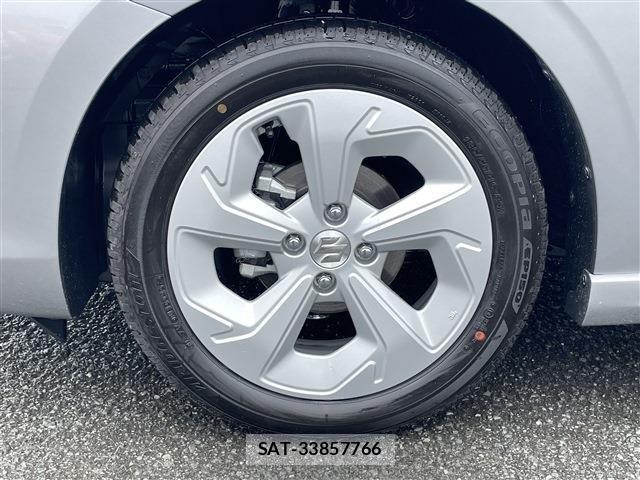 Suzuki SWIFT 2026-08 8725727-18