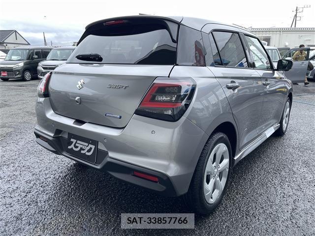Suzuki SWIFT 2026-08 8725727-3