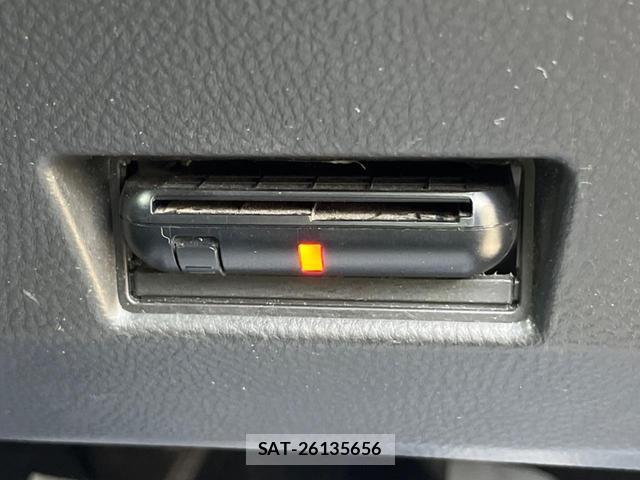 Suzuki SWIFT 2016-11 8726083-4