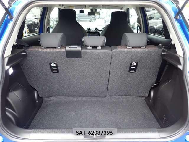 Suzuki SWIFT 2025-03 8730128-11