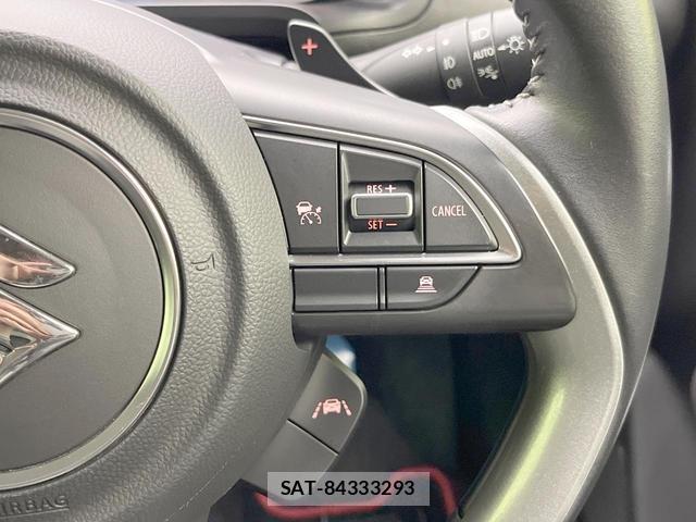 Suzuki SWIFT 2022-01 8730492-5