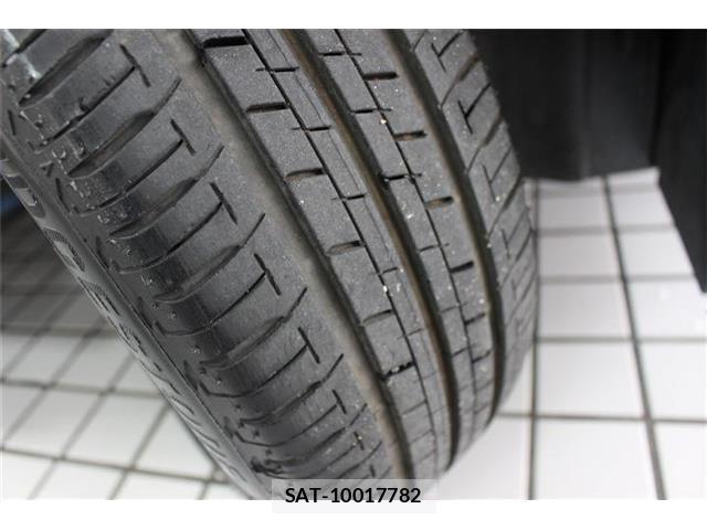 Suzuki SWIFT 2023-12 8730534-8