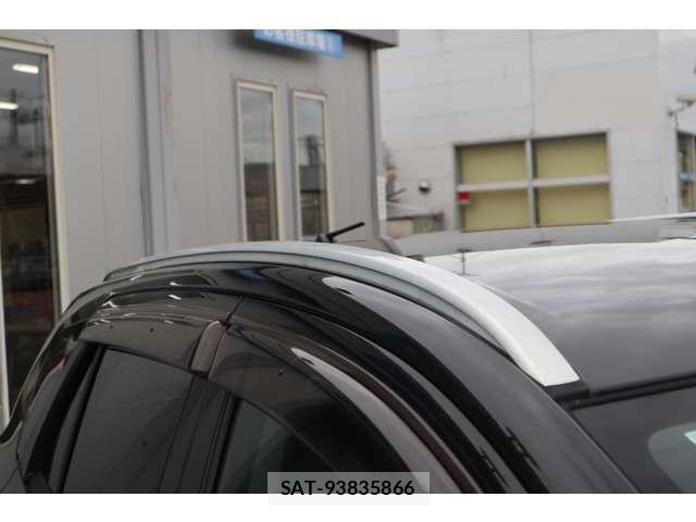 Suzuki SX4 S-CROSS 2017-06 8725802-19