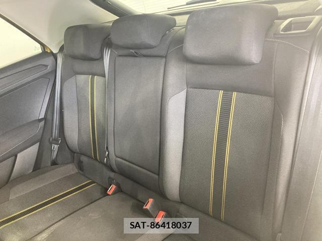 VolksWagen T-ROC 2020-07 8730270-10
