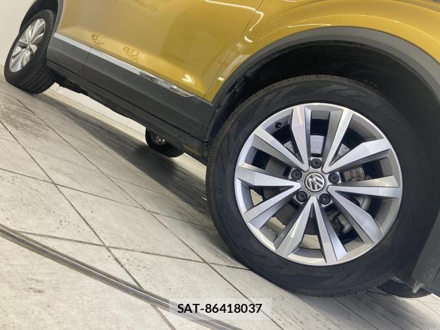 VolksWagen T-ROC 2020-07 8730270-11