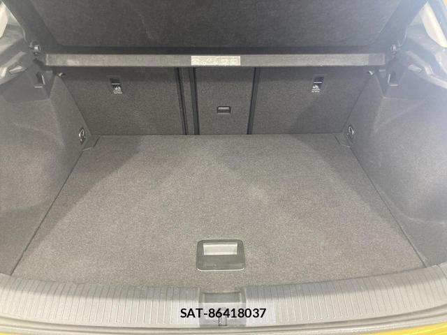 VolksWagen T-ROC 2020-07 8730270-12