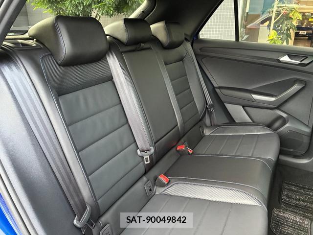 VolksWagen T-ROC 2023-10 8730945-19